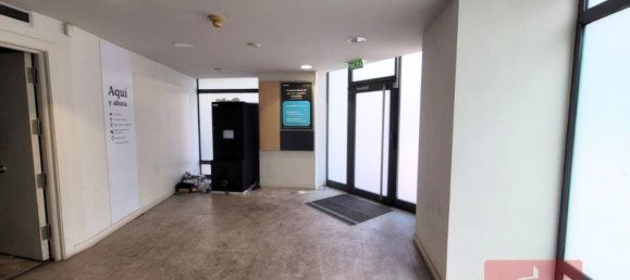 337m² Commercial property in Santander, Spain No. 88991 12