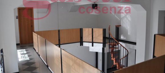 5 rooms Commercial property in Cosenza, Italy No. 41513 11