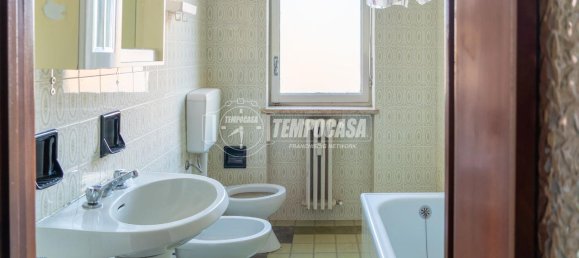 Apartamento de 3 habitaciónes en Fossano, Italy No. 25787 9