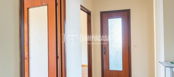 Apartamento de 3 habitaciónes en Fossano, Italy No. 25787 4