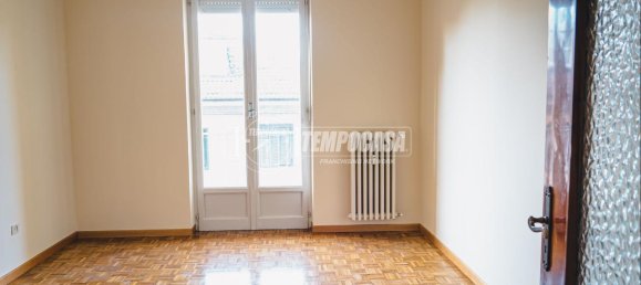 Apartamento de 3 habitaciónes en Fossano, Italy No. 25787 5