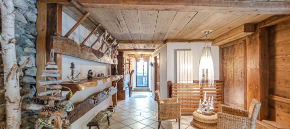 Propiedad comercial de 8 dormitorios en Vallorcine, France No. 547 5