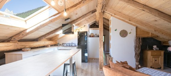 Propiedad comercial de 8 dormitorios en Vallorcine, France No. 547 21