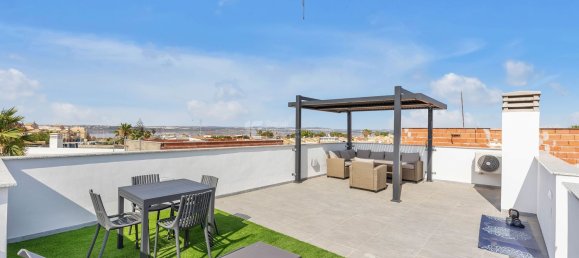 3 غرف نوم فيلا في Torrevieja, Spain رقم 158926 51