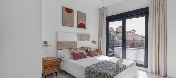 3 غرف نوم فيلا في Torrevieja, Spain رقم 158926 33