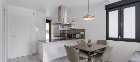 3 غرف نوم فيلا في Torrevieja, Spain رقم 158926 17