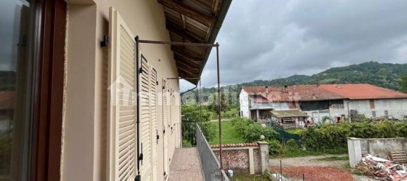 2 chambres Appartement à San Sebastiano da Po, Italy No. 352913 10