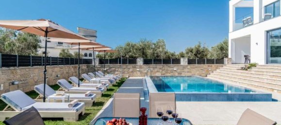 3 bedrooms Commercial property in Zakynthos, Greece No. 631 11