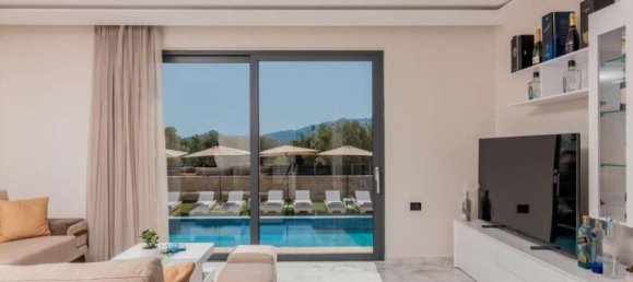 3 chambres house à vendre à Zakynthos, Ionian Islands, Peloponnese, Western Greece and the Ionian, Greece № 631 17