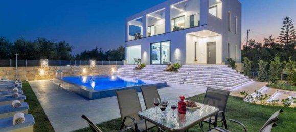 3 bedrooms Commercial property in Zakynthos, Greece No. 631 23