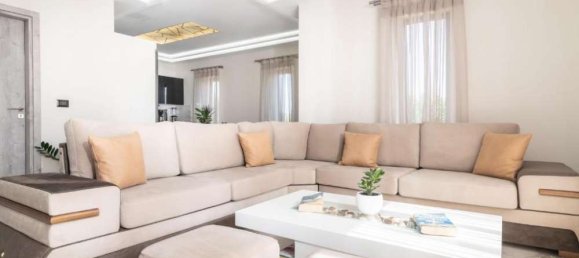 3 bedrooms Commercial property in Zakynthos, Greece No. 631 9