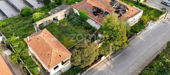 4 bedrooms House in Porto, Portugal No. 105880 13