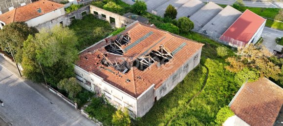 4 bedrooms House in Porto, Portugal No. 105880 3