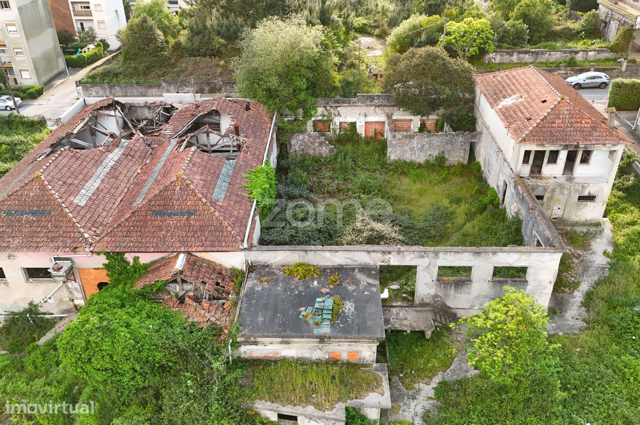 4 bedrooms House in Porto, Portugal No. 105880