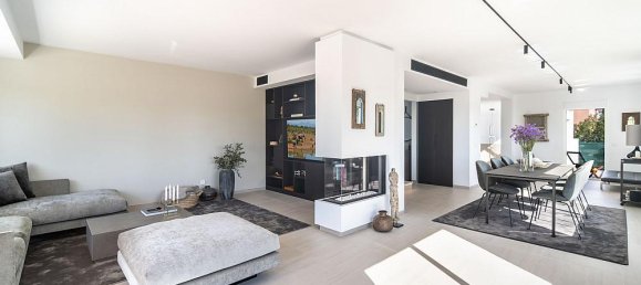 4 bedrooms Villa in Marbella, Spain No. 99193 5