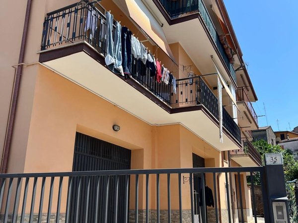 4غرفة شقة في Ferentino, Italy رقم 196974