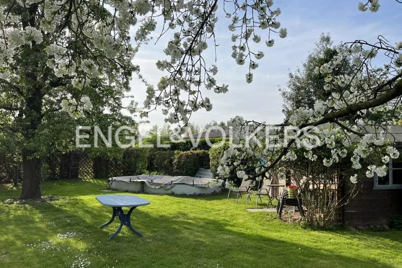 8 rooms House in Braunschweig, Germany No. 109654