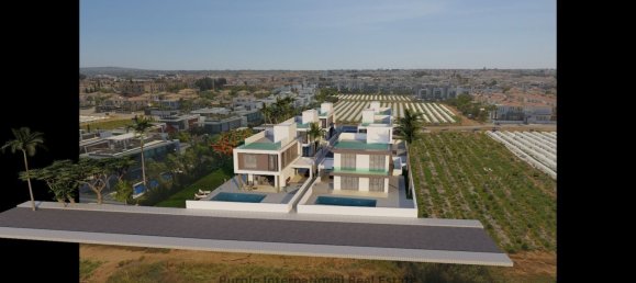 4 bedrooms Villa in Paralimni, Cyprus No. 5571 25