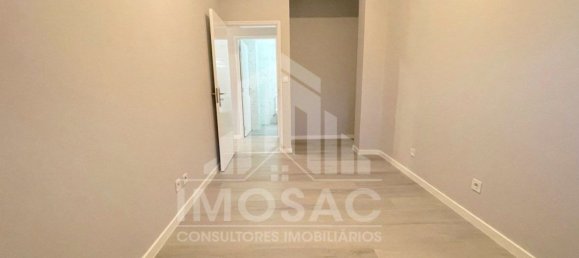 3 bedrooms Apartment in Loures, Portugal No. 94686 19