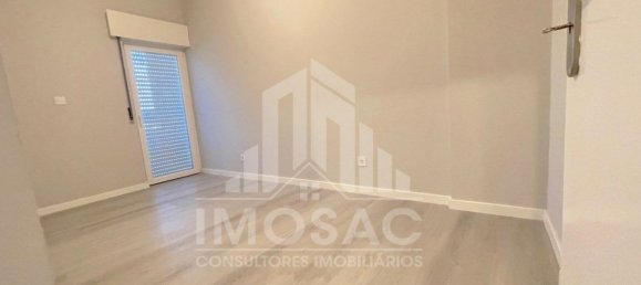 3 bedrooms Apartment in Loures, Portugal No. 94686 3