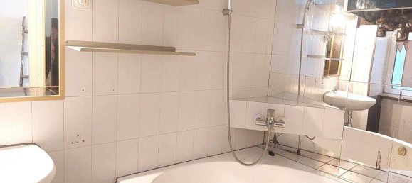 2 rooms Apartment in Favoriten, Austria No. 158228 9