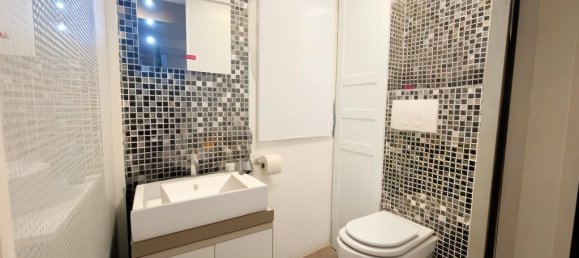 5 bedrooms Townhouse in Krefeld, Germany No. 97951 7