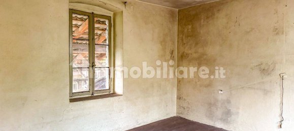 2 bedrooms House in Sovramonte, Italy No. 357196 14