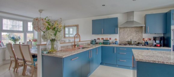 6 غرف نوم منزل في Taunton, United Kingdom رقم 13544 2