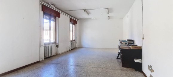 4 rooms Apartment in Bozzolo, Italy No. 7445 19