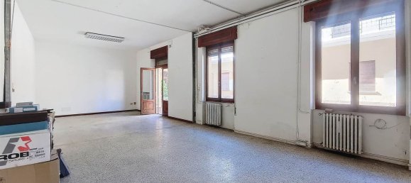 4 rooms Apartment in Bozzolo, Italy No. 7445 21