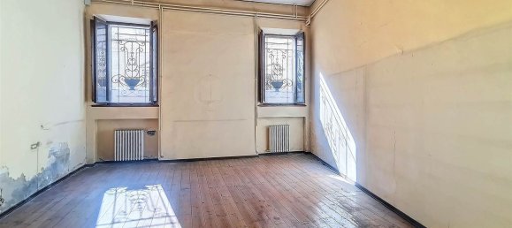 4 rooms Apartment in Bozzolo, Italy No. 7445 5