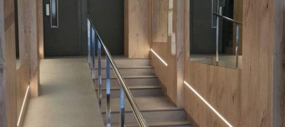 4 bedrooms Apartment in Sants-Montjuic, Spain No. 129610 3