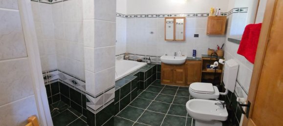 14 rooms House in Asti, Italy No. 258957 19
