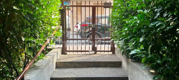 1 bedroom Apartment in Turin, Italy No. 294082 10