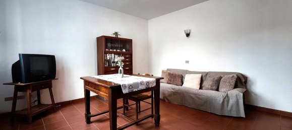 Casa de 3 habitaciónes en Montecreto, Italy No. 308151 10