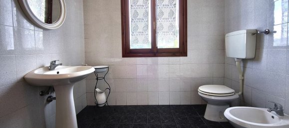 Casa de 3 habitaciónes en Montecreto, Italy No. 308151 19