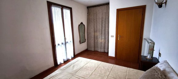 Casa de 3 habitaciónes en Montecreto, Italy No. 308151 22