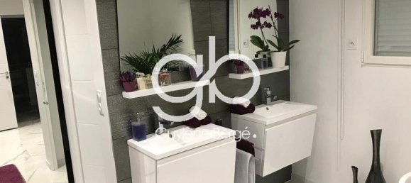 5 bedrooms Villa in Occitanie, France No. 298249 10