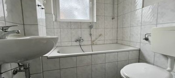 3 rooms Apartment in Duisburg, Germany No. 107148 2