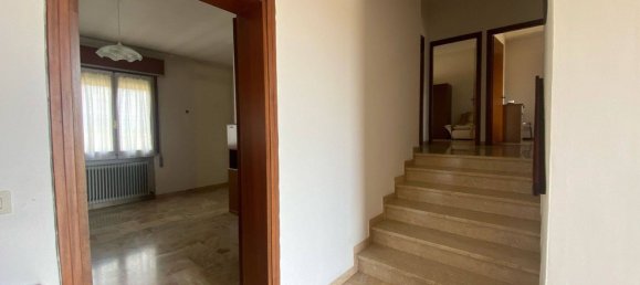 6 Schlafzimmer Villa in Castelfranco Veneto, Italy, Nr. 358455 4