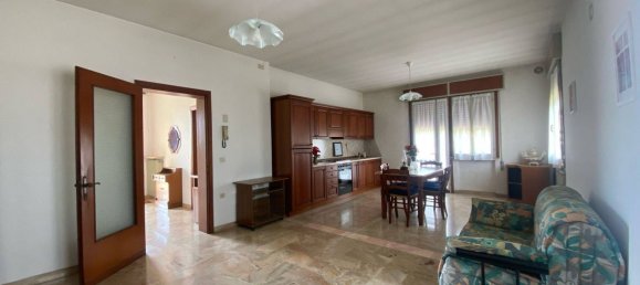 6 Schlafzimmer Villa in Castelfranco Veneto, Italy, Nr. 358455 3