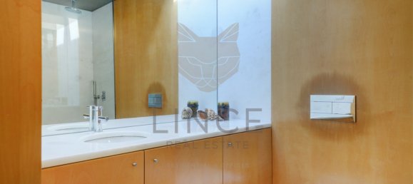 Вилла с 4 спальнями в Вила Нова ди Гая, Португалия № 132559 41