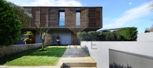 Вилла с 4 спальнями в Вила Нова ди Гая, Португалия № 132559 25