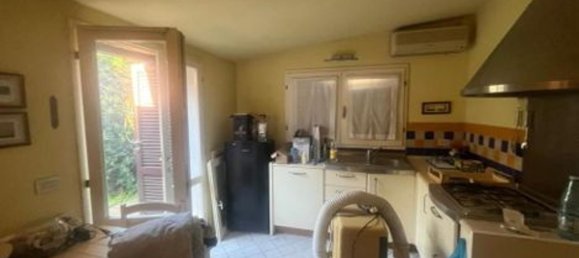 5 bedrooms House in Camaiore, Italy No. 379727 20