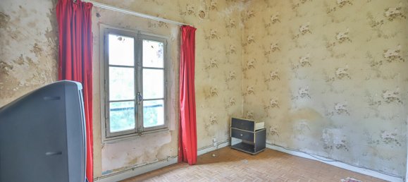 4 bedrooms House in Thoiry, France No. 117766 14