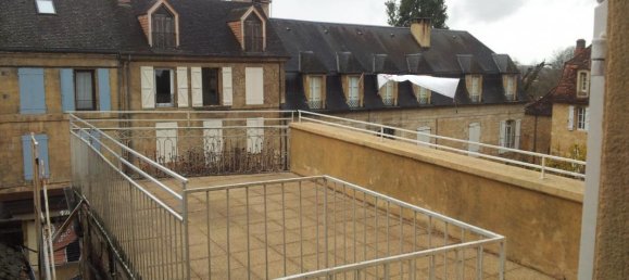 10-Zimmer Gebäude in Gourdon, France, Nr. 197480 10