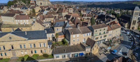 10-Zimmer Gebäude in Gourdon, France, Nr. 197480 30