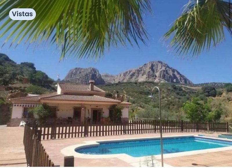 Дом с 4 спальнями в Кольменар, Испания № 226386