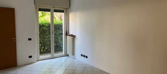 Apartamento T2 em Como, Italy N.º 359716 10