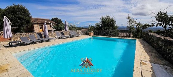 10 bedrooms Villa in Monteriggioni, Italy No. 171046 2